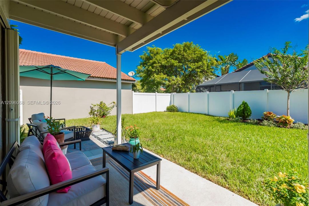 For Sale: $695,000 (4 beds, 2 baths, 2023 Square Feet)