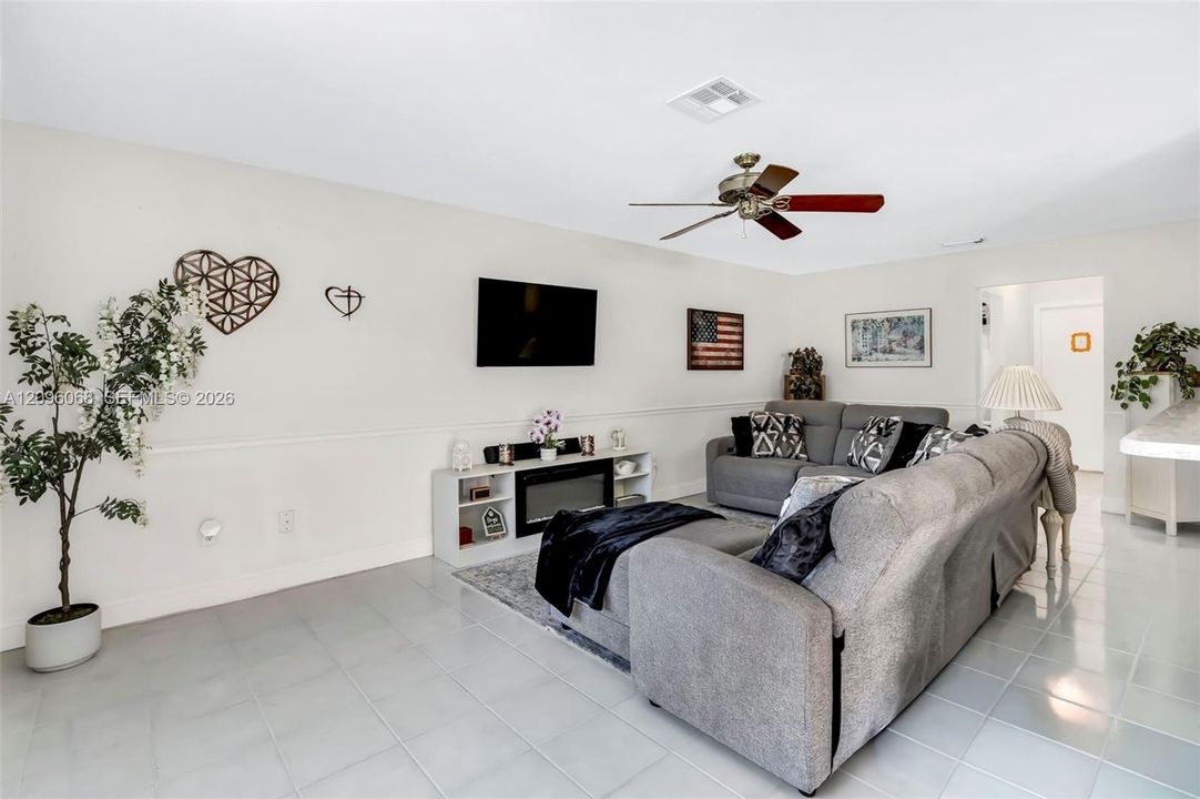For Sale: $695,000 (4 beds, 2 baths, 2023 Square Feet)