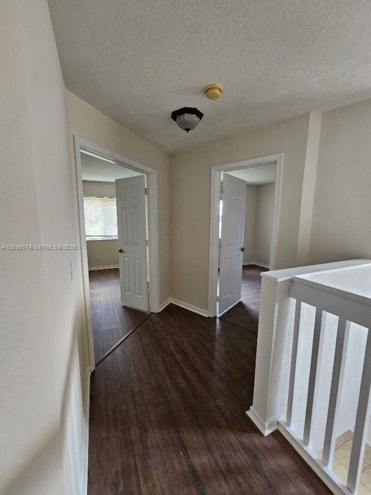 For Rent: $3,200 (4 beds, 2 baths, 1994 Square Feet)