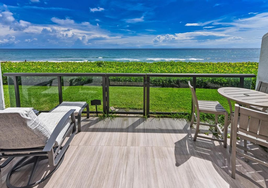 Personal access to beachfront