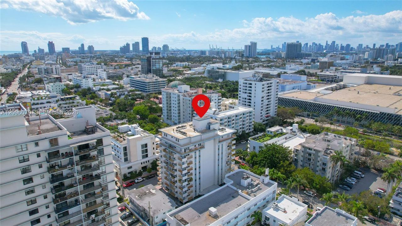For Sale: $410,000 (1 beds, 1 baths, 845 Square Feet)