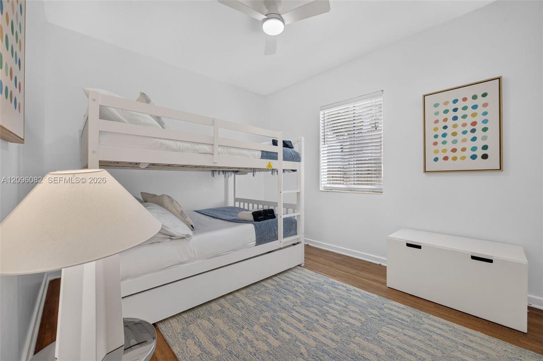 For Sale: $1,350,000 (3 beds, 2 baths, 1355 Square Feet)