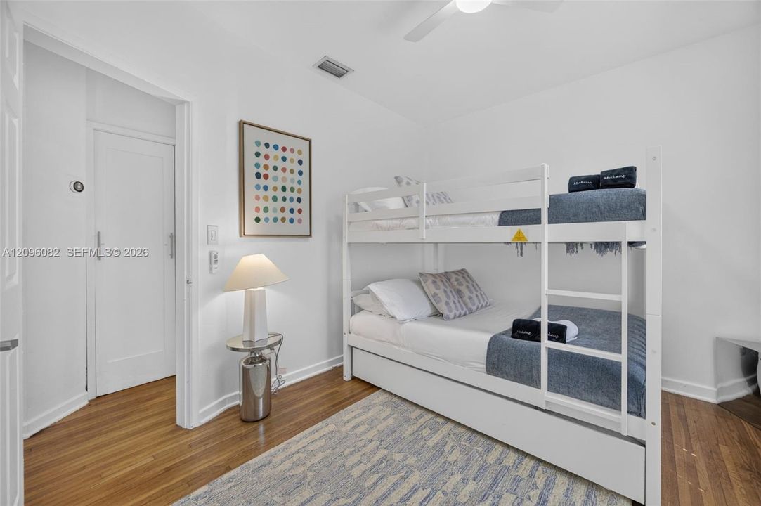 For Sale: $1,350,000 (3 beds, 2 baths, 1355 Square Feet)