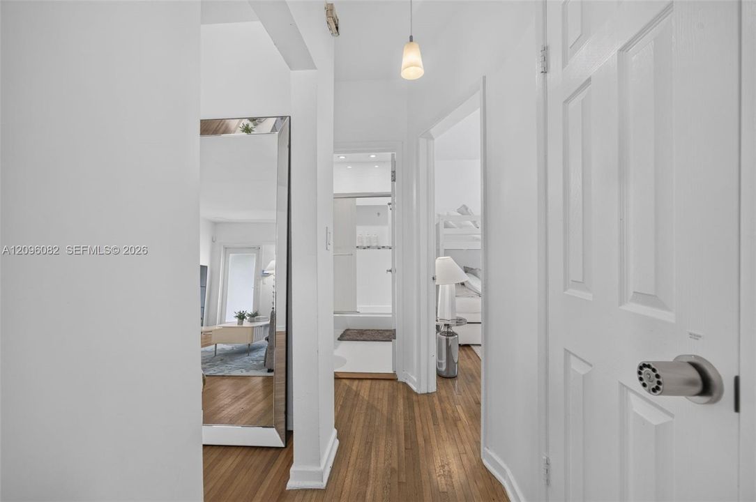 For Sale: $1,350,000 (3 beds, 2 baths, 1355 Square Feet)