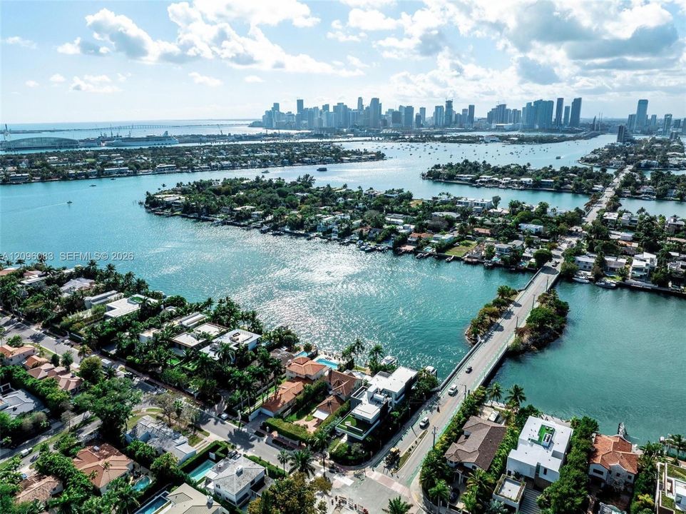 For Sale: $20,996,000 (5 beds, 6 baths, 0 Square Feet)