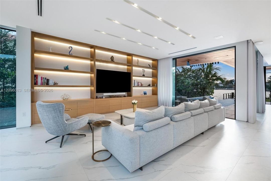 For Sale: $20,996,000 (5 beds, 6 baths, 0 Square Feet)