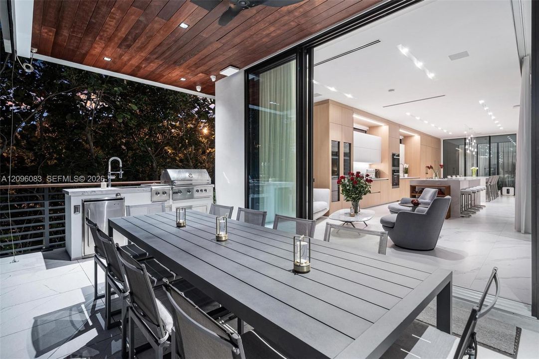 For Sale: $20,996,000 (5 beds, 6 baths, 0 Square Feet)