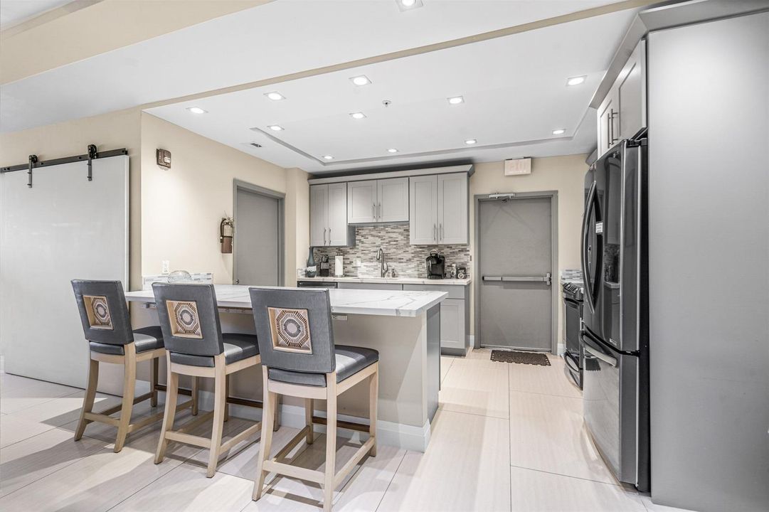 025-3912SouthOceanBoulevard-HighlandBeac