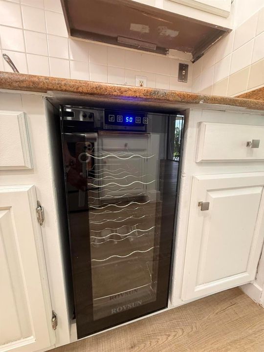 Wine cooler