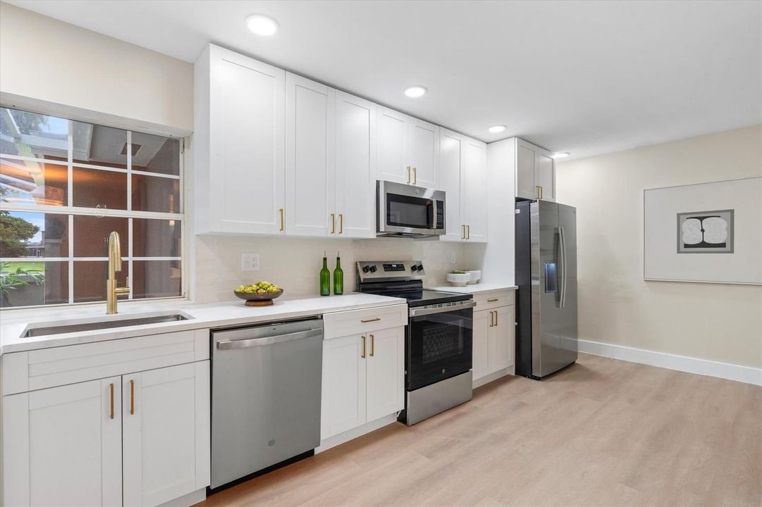 06-301 Vision Ct Palm Beach, FL-120
