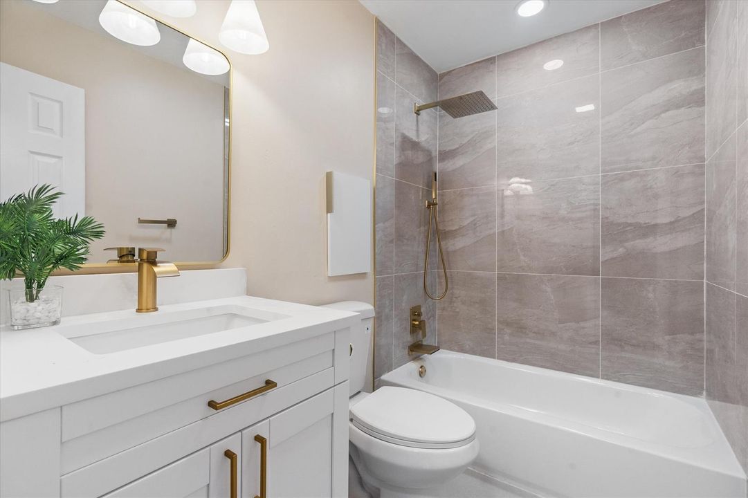 23-301 Vision Ct Palm Beach, FL-105