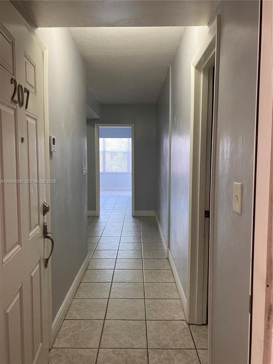 For Rent: $1,650 (0 beds, 0 baths, 450 Square Feet)