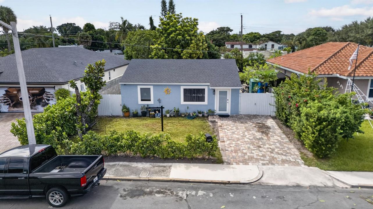37_dji_20260925111037_0811_d