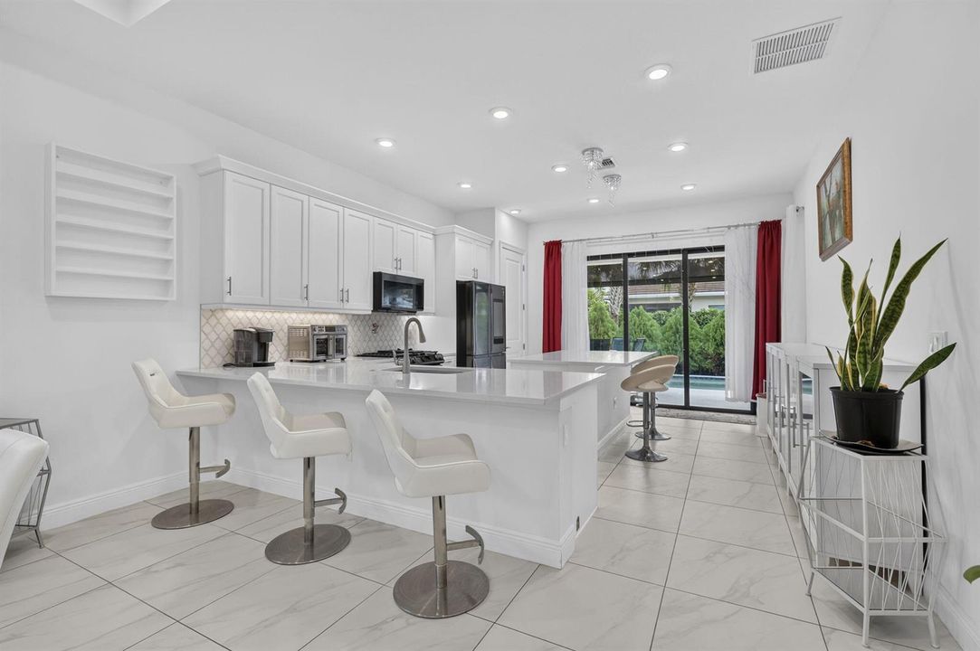 Breakfast Bar