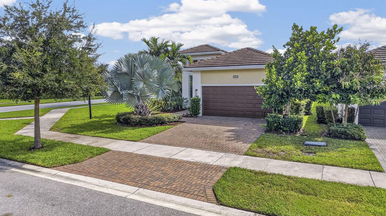 16065 Key Biscayne Lane, Westlake, FL