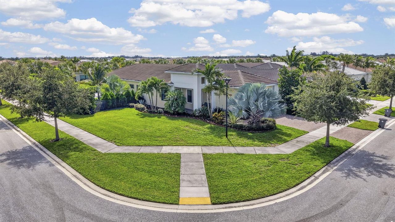 16065 Key Biscayne Lane, Westlake, FL