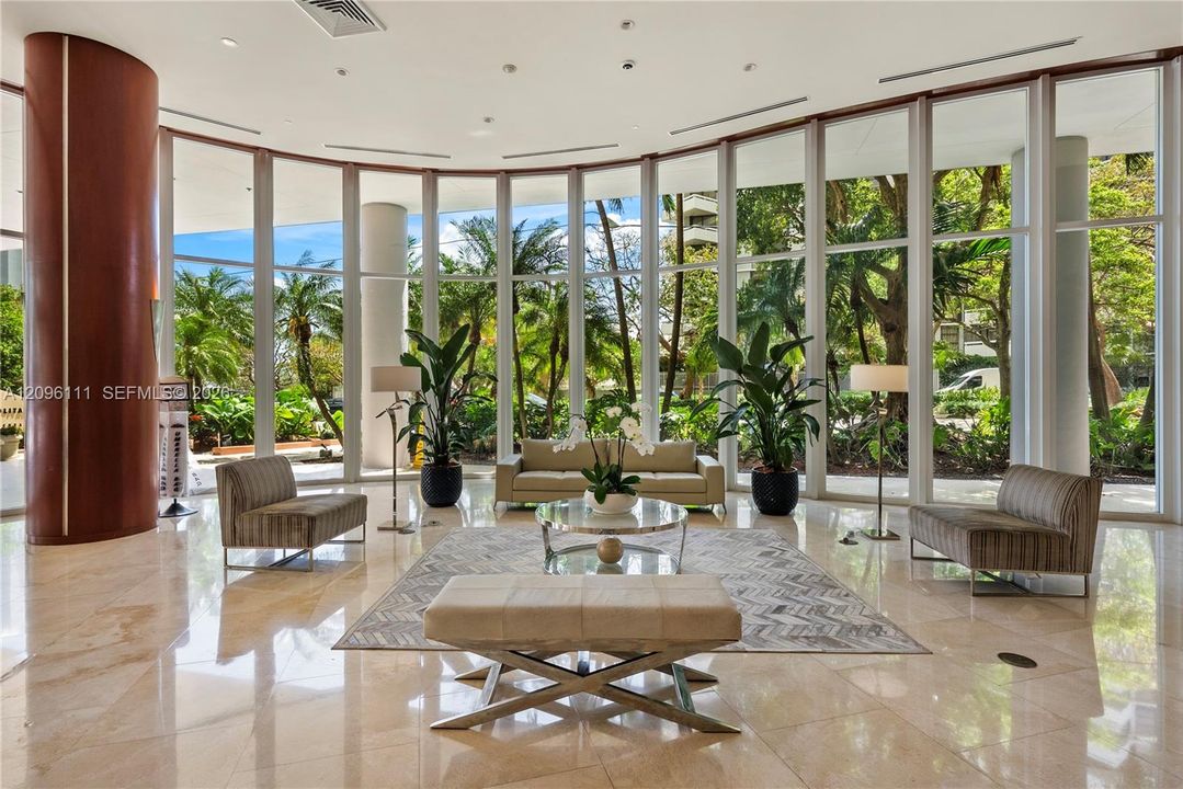 На продажу: $649,999 (2 спален, 2 ванн, 1120 Квадратных фут)