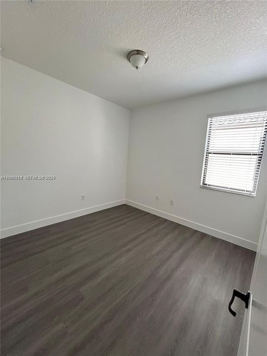 For Rent: $5,000 (5 beds, 3 baths, 2436 Square Feet)
