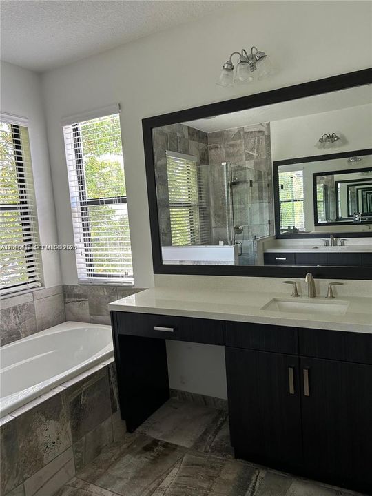For Rent: $5,000 (5 beds, 3 baths, 2436 Square Feet)
