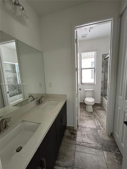 For Rent: $5,000 (5 beds, 3 baths, 2436 Square Feet)