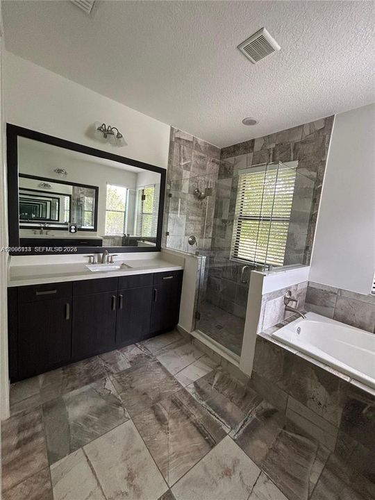 For Rent: $5,000 (5 beds, 3 baths, 2436 Square Feet)