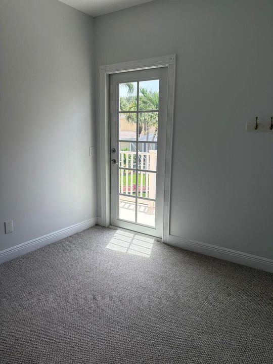 Family Room 4014