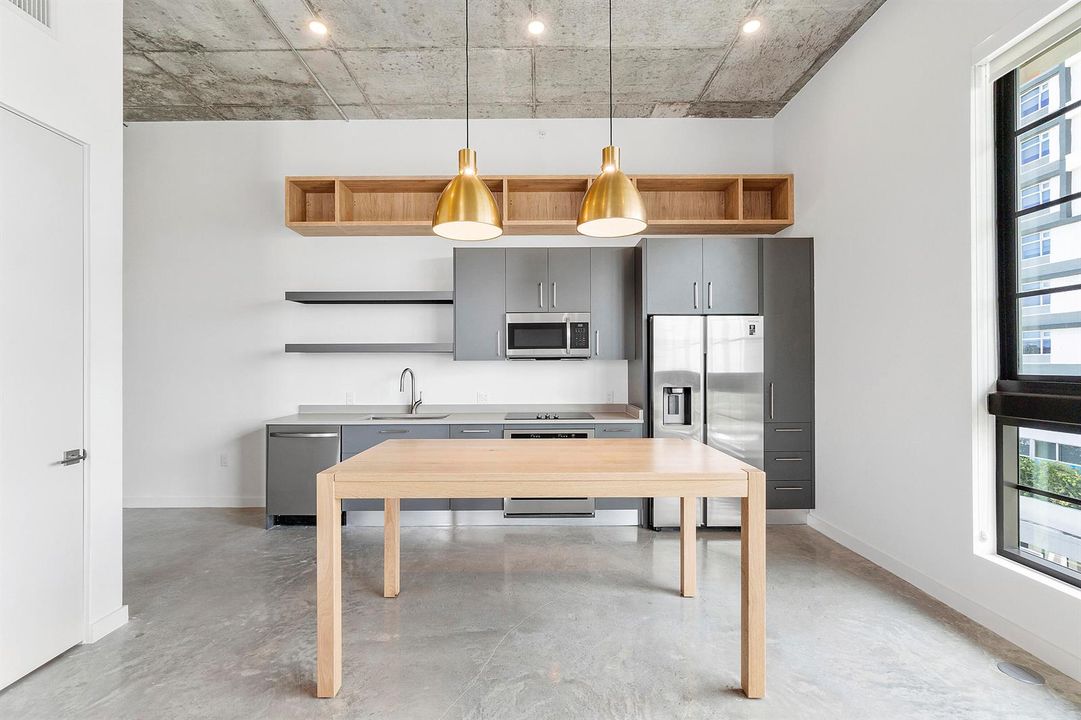 401 NW 1st Ave_030