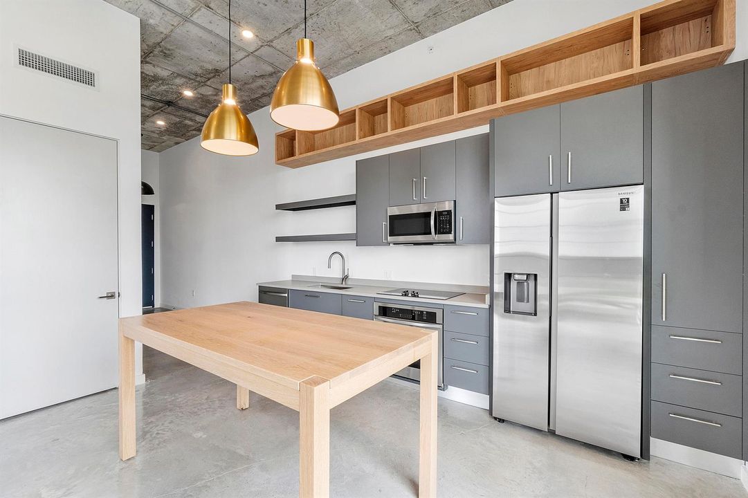 401 NW 1st Ave_032