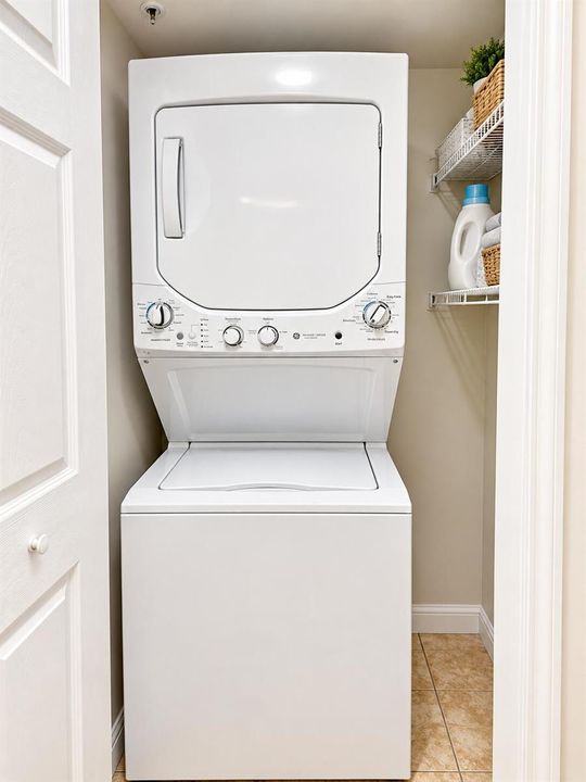 7271D90F-E241-4E3E-991B-D0E233061F2A