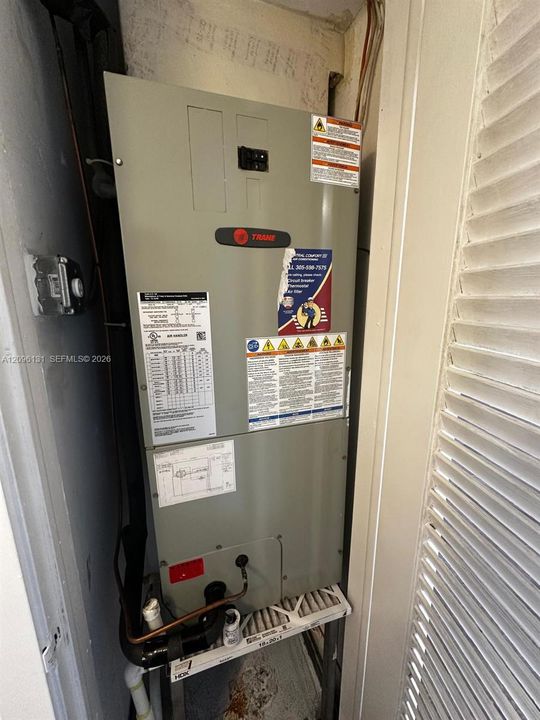 For Rent: $1,700 (1 beds, 1 baths, 661 Square Feet)