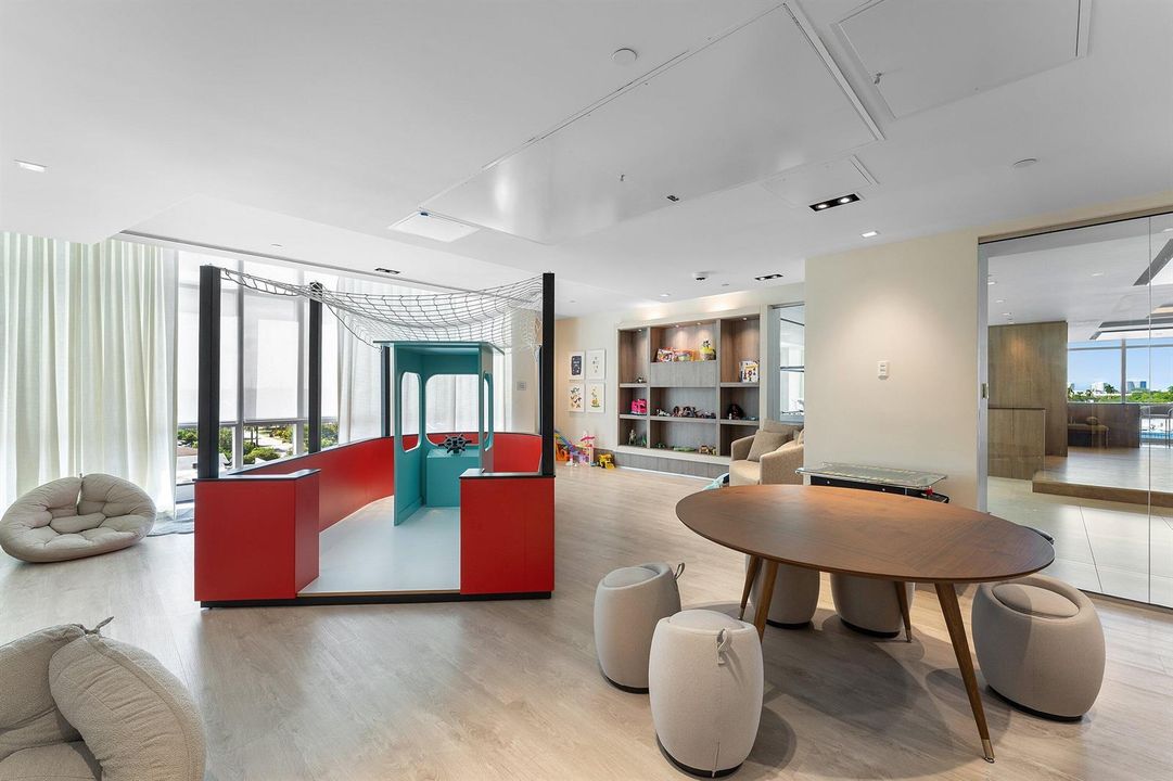 105-220LakeShoreDrive-1209-LakePark-FL-3