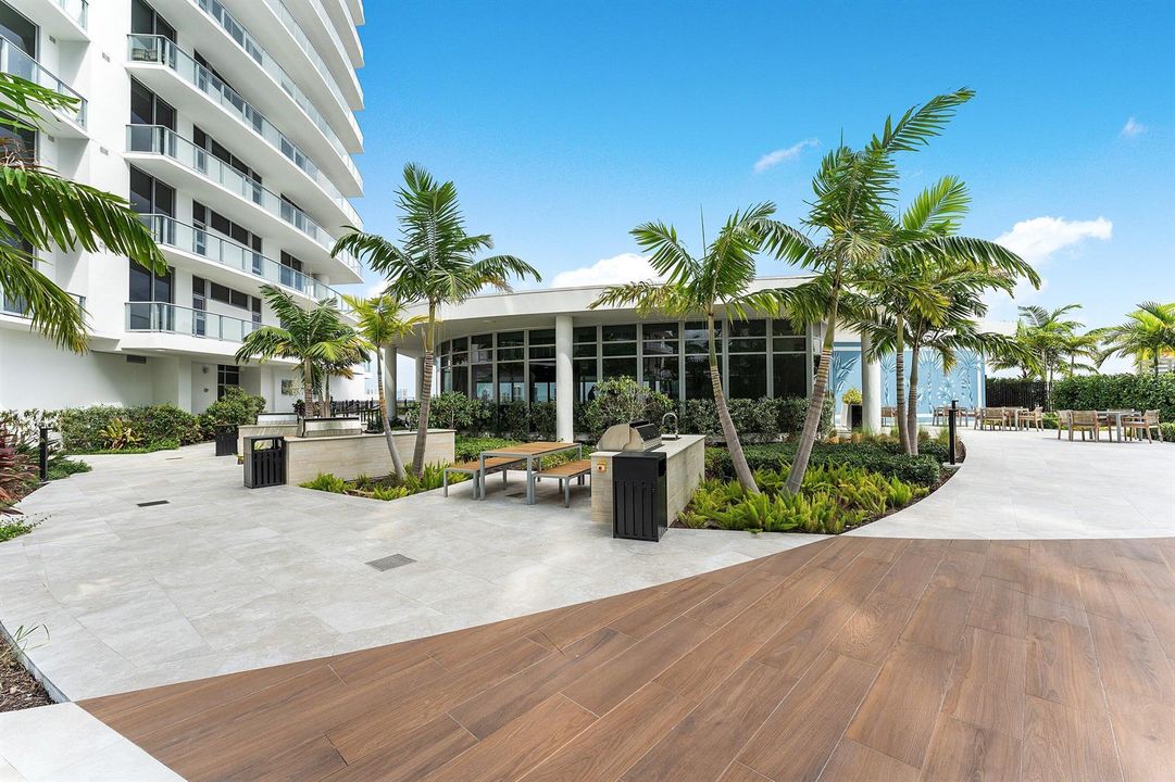 061-220LakeShoreDrive-1209-LakePark-FL-3