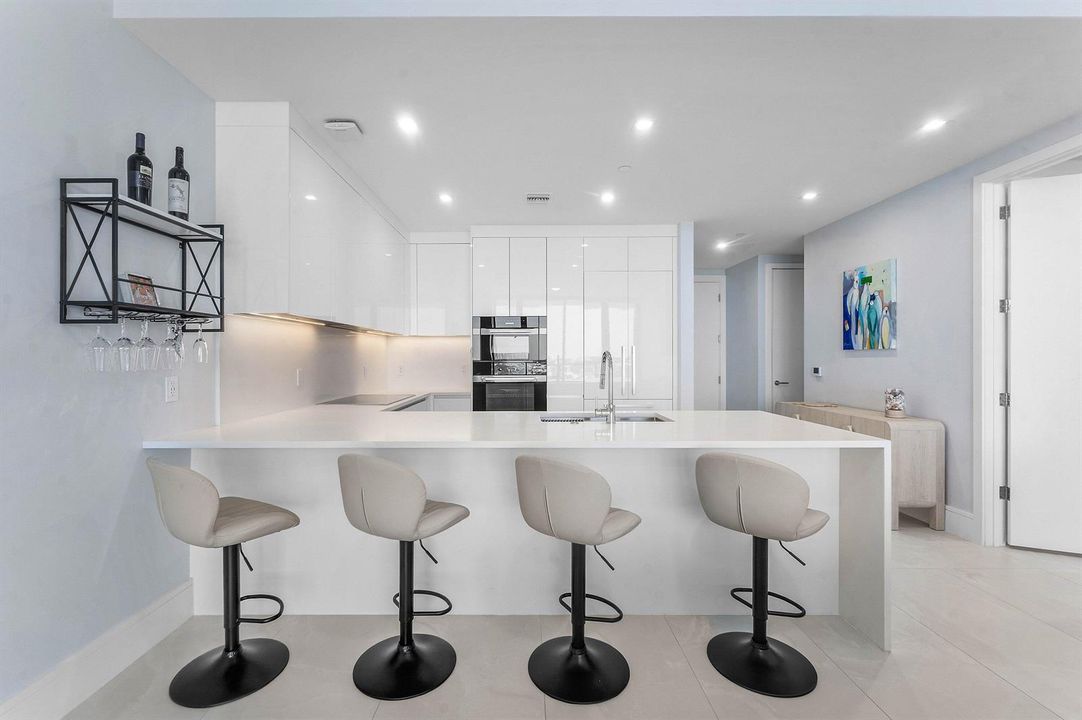 005-220LakeShoreDrive-1209-LakePark-FL-3