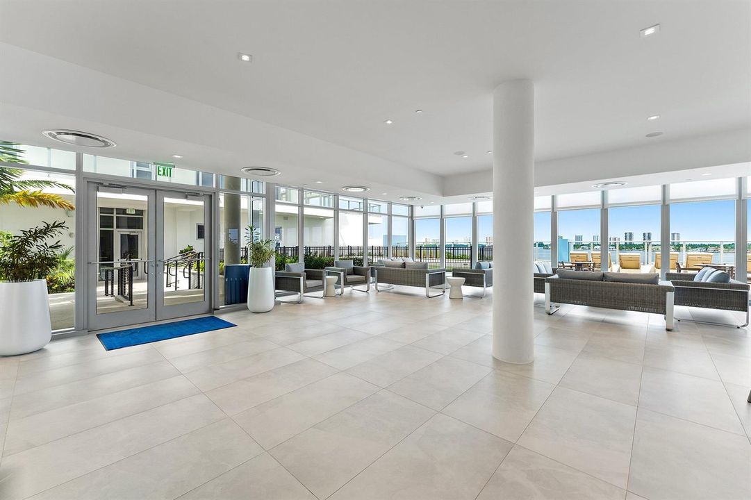 110-220LakeShoreDrive-1209-LakePark-FL-3