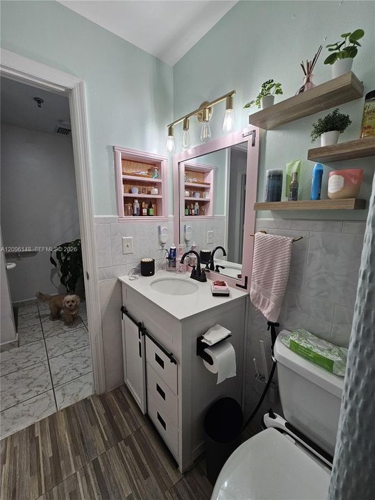 For Sale: $339,000 (2 beds, 2 baths, 1137 Square Feet)
