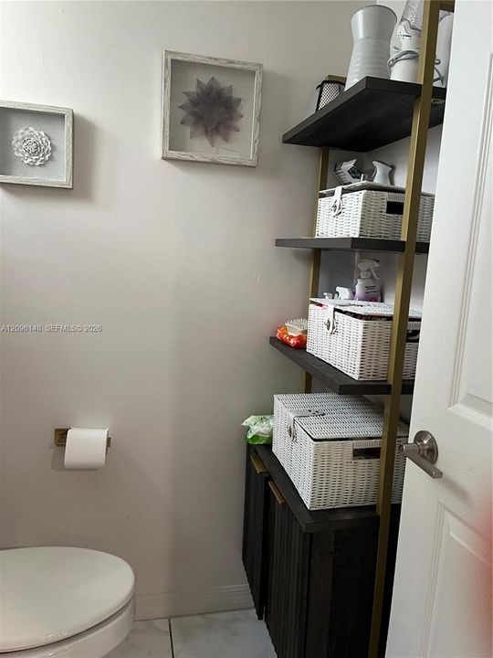 For Sale: $339,000 (2 beds, 2 baths, 1137 Square Feet)
