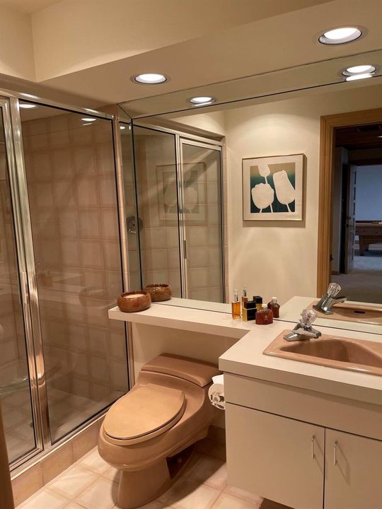 Bathroom #4