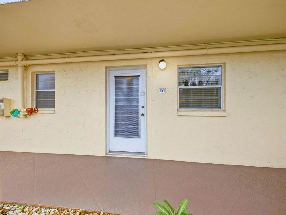 Unit Front
