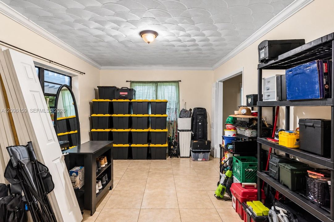 En Venta: $620,000 (4 camas, 3 baños, 1910 Pies cuadrados)