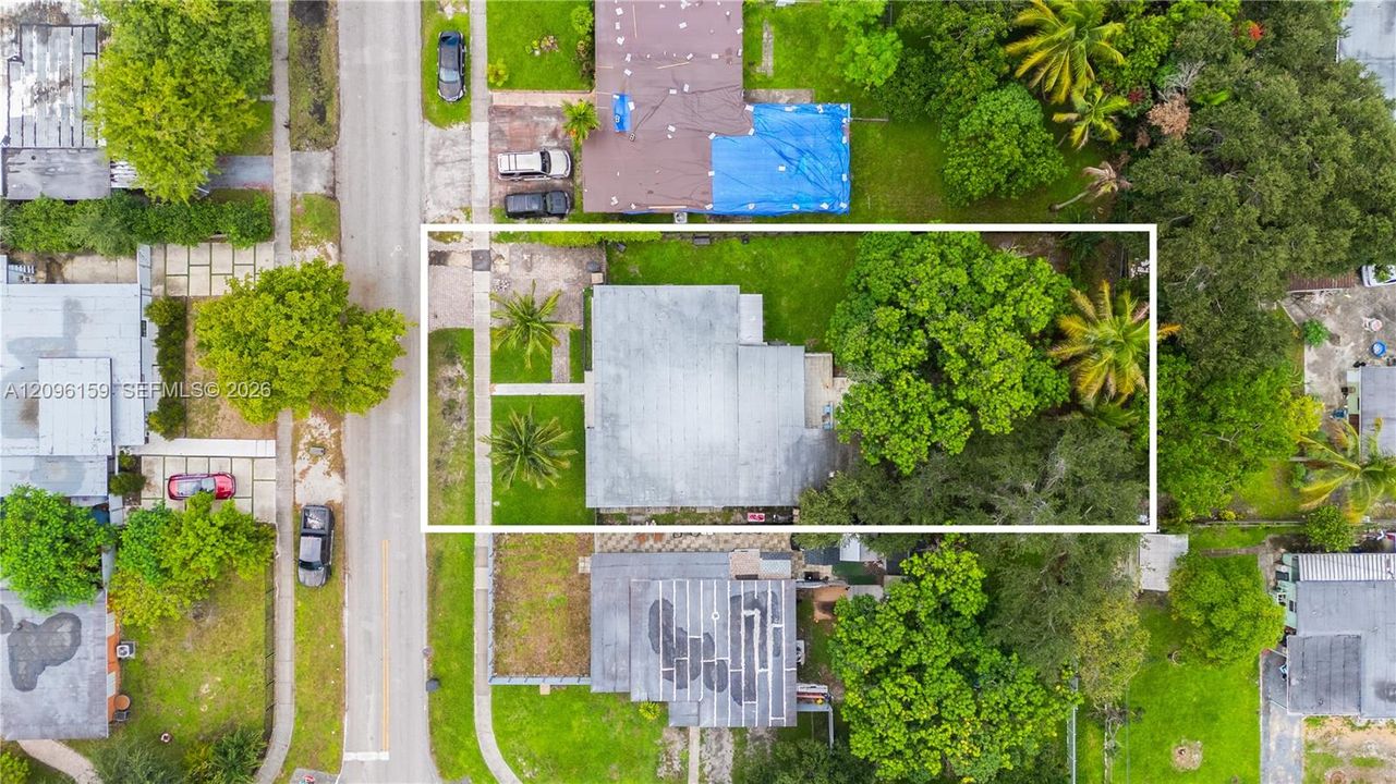 En Venta: $620,000 (4 camas, 3 baños, 1910 Pies cuadrados)
