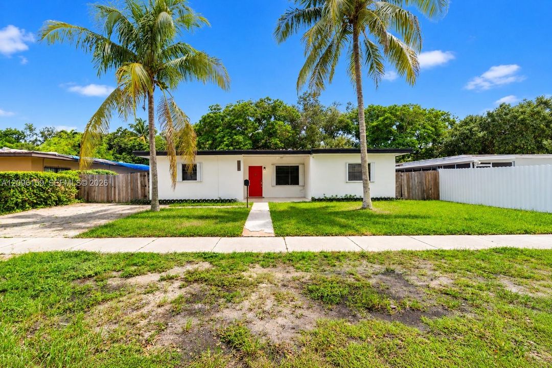 En Venta: $620,000 (4 camas, 3 baños, 1910 Pies cuadrados)