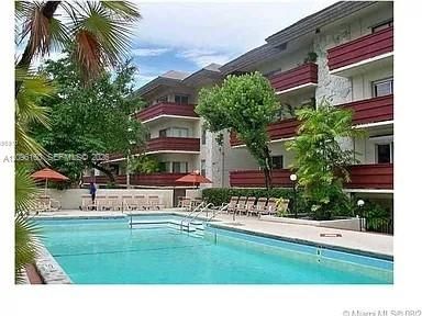Private Pool Area