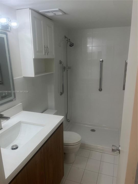 Second bathroom connected to 3rd bedroom