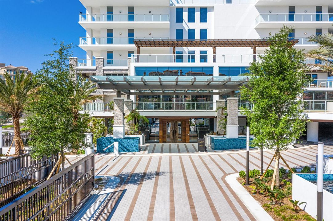 001-200SoutheastMiznerBoulevard-BocaRato