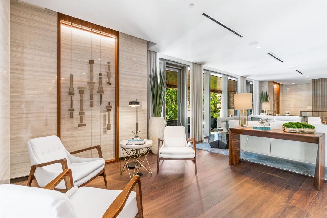 046-200SoutheastMiznerBoulevard-BocaRato