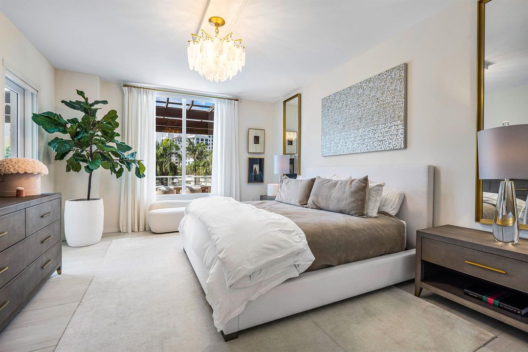 029-200SoutheastMiznerBoulevard-BocaRato