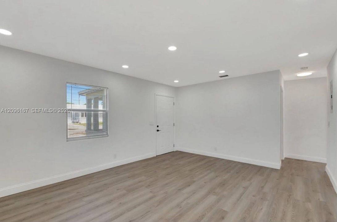 En Renta: $1,365 (3 camas, 1 baños, 0 Pies cuadrados)