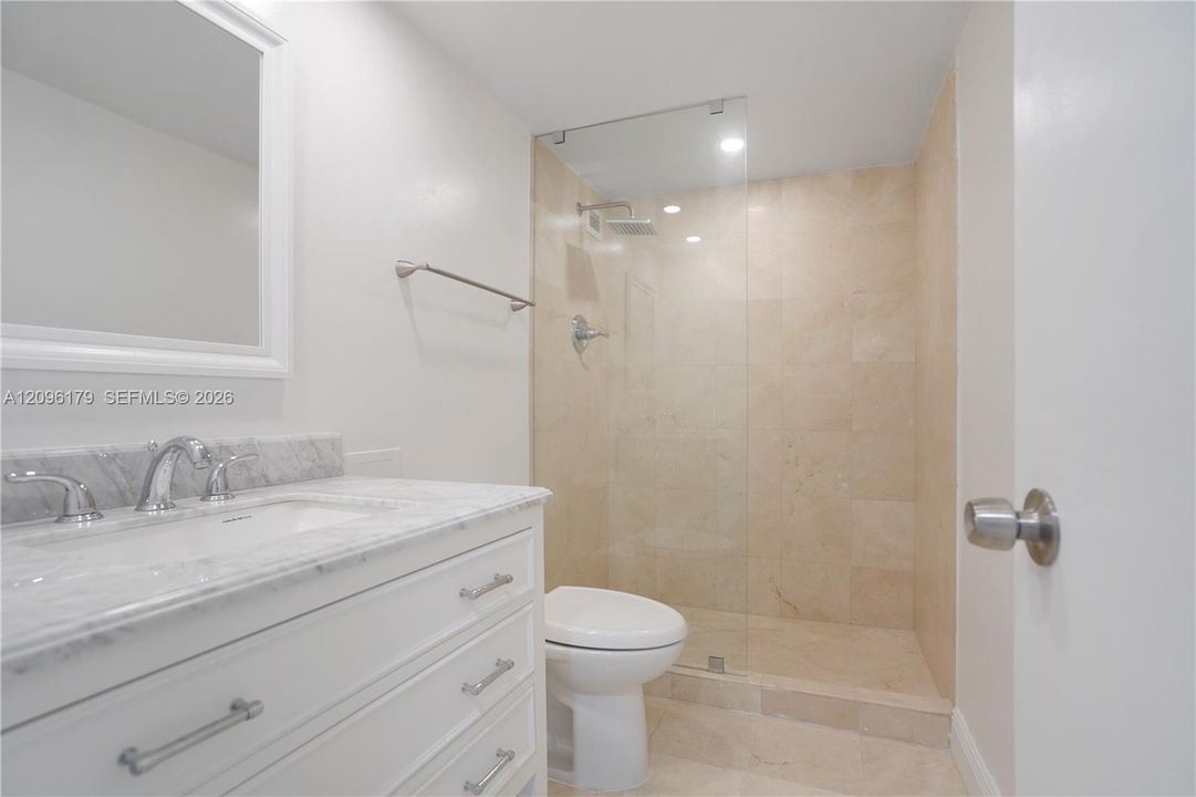 En Renta: $3,750 (2 camas, 2 baños, 1200 Pies cuadrados)