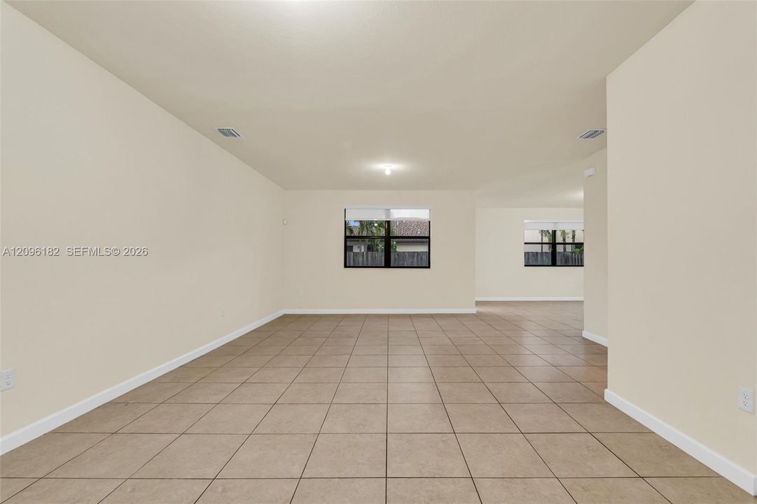В аренду: $3,500 (4 спален, 3 ванн, 3022 Квадратных фут)