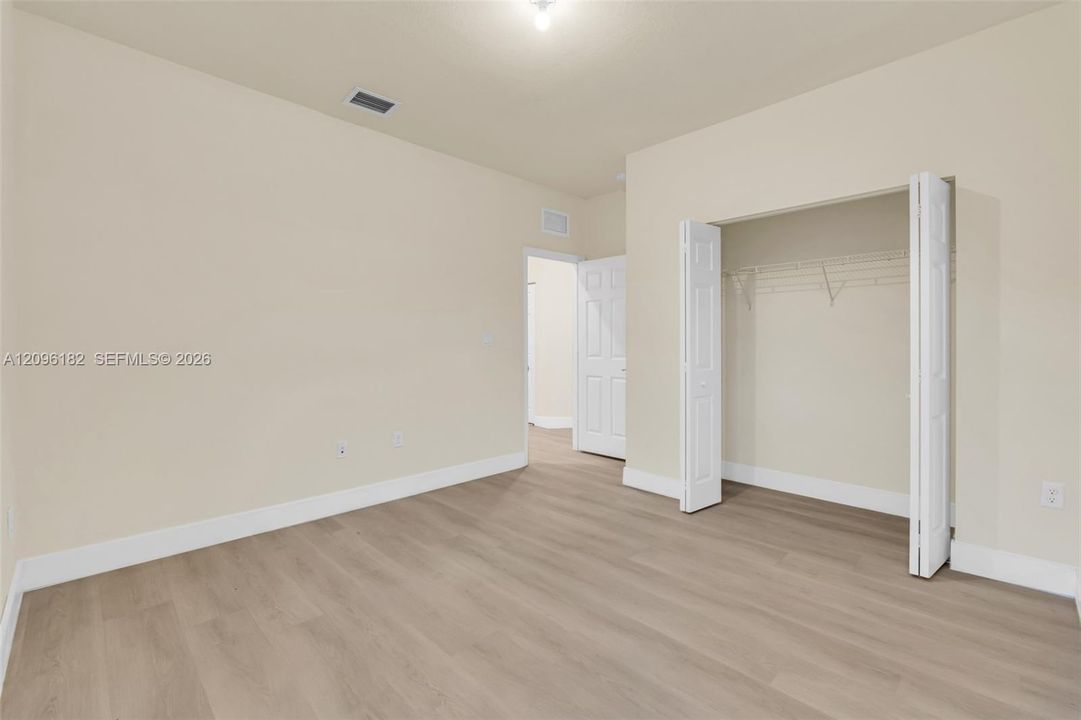 В аренду: $3,500 (4 спален, 3 ванн, 3022 Квадратных фут)